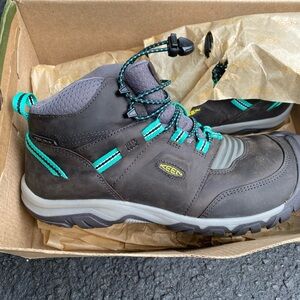 Keen Magnet Ridge Flex Mid NEW